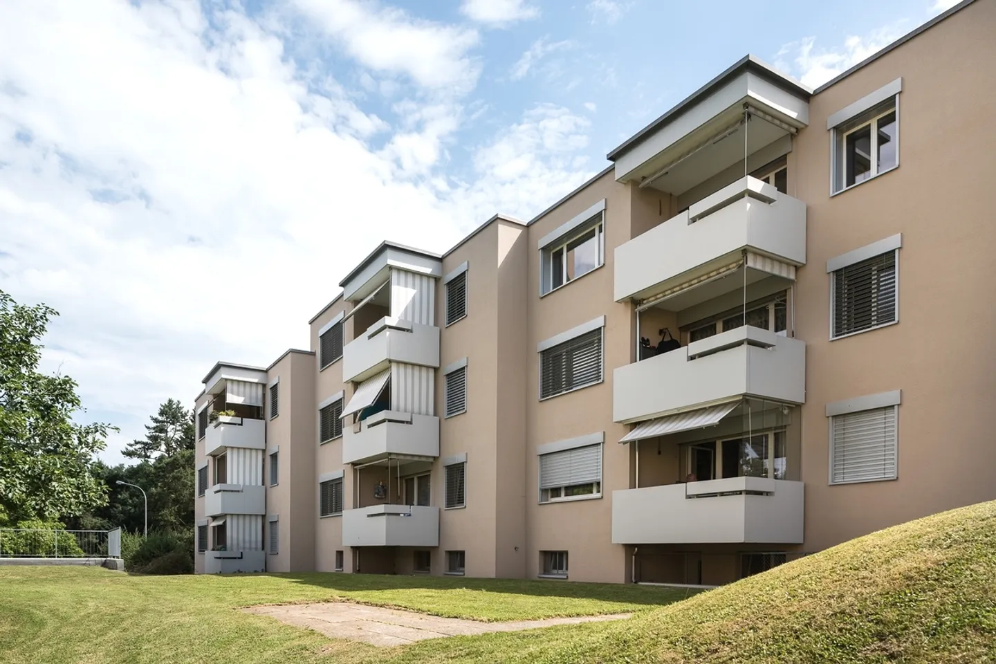 Geräumige Wohnung in ruhiger Lage - Foto 1 von 6