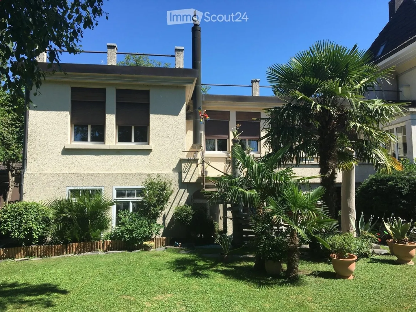 Incantevole casa a schiera di 4,5 stanze con giardino a Nidau - Foto 12 di 13