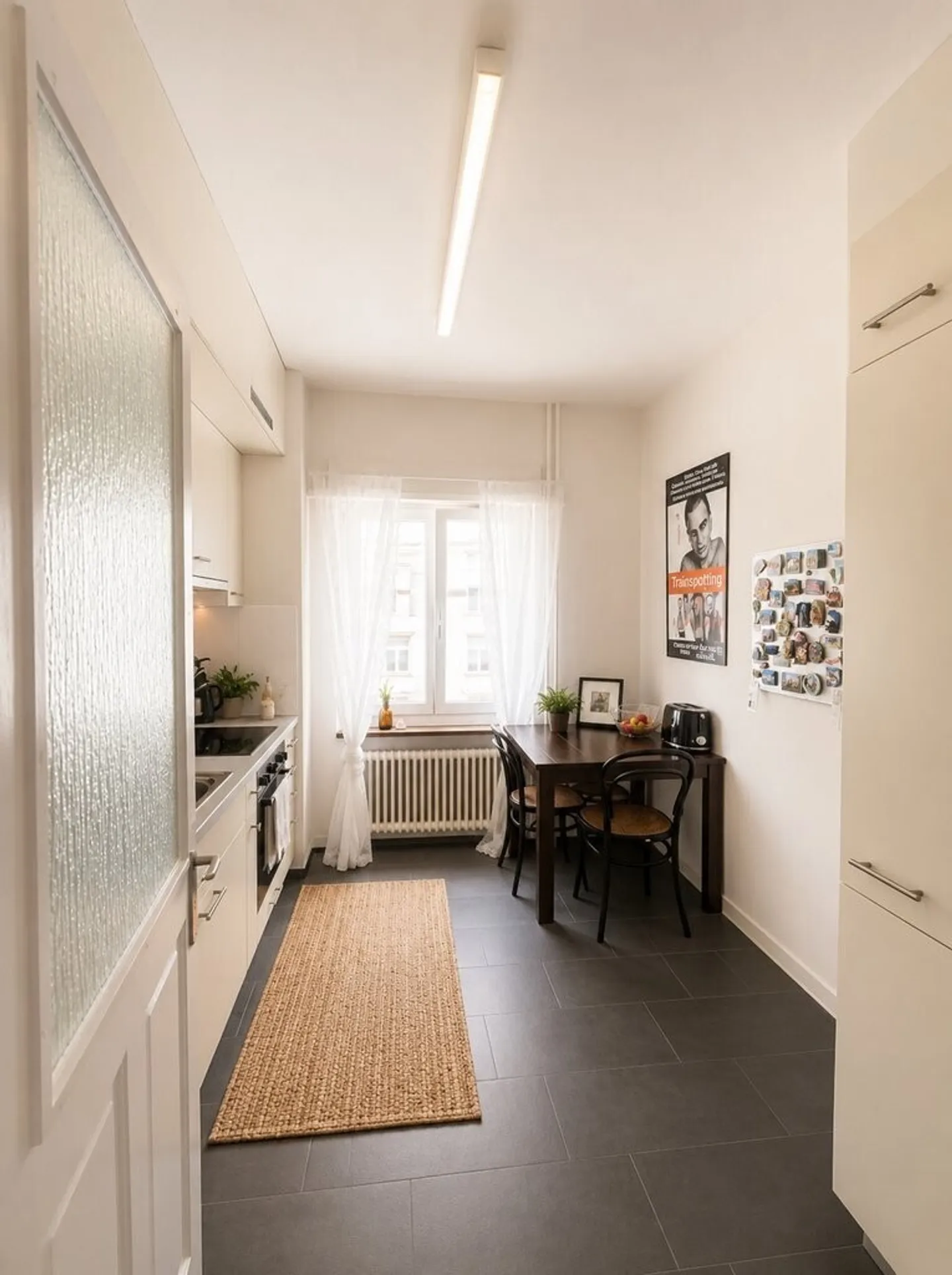 Appartement lumineux de 4,5 pièces dans un emplacement central à Saint-Gall - Photo 4 sur 9