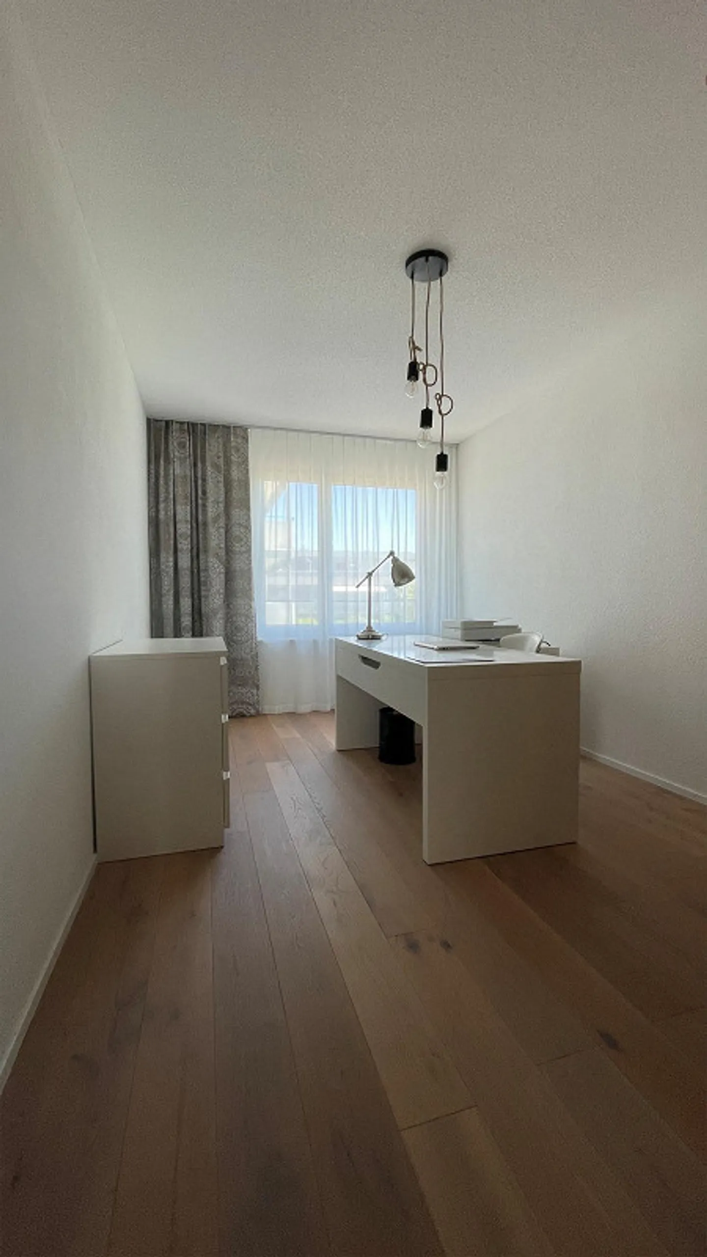Helle 4.5-Zimmer-Wohnung mit Terrasse - Foto 14 von 16