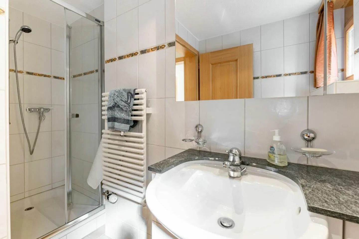 Appartamento al piano terra confortevole con vista sulle montagne, Chalet Nagano - Foto 18 di 28