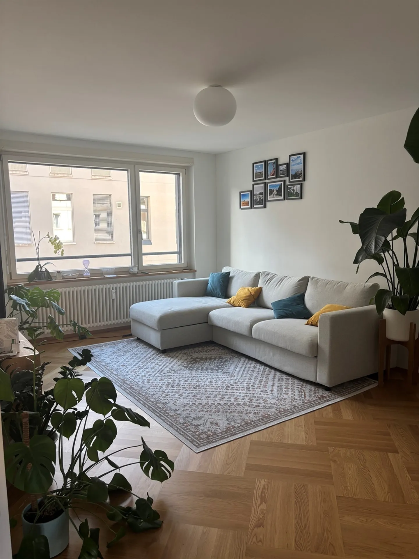 Renovated apartment in a central residential area - Photo 5 of 9