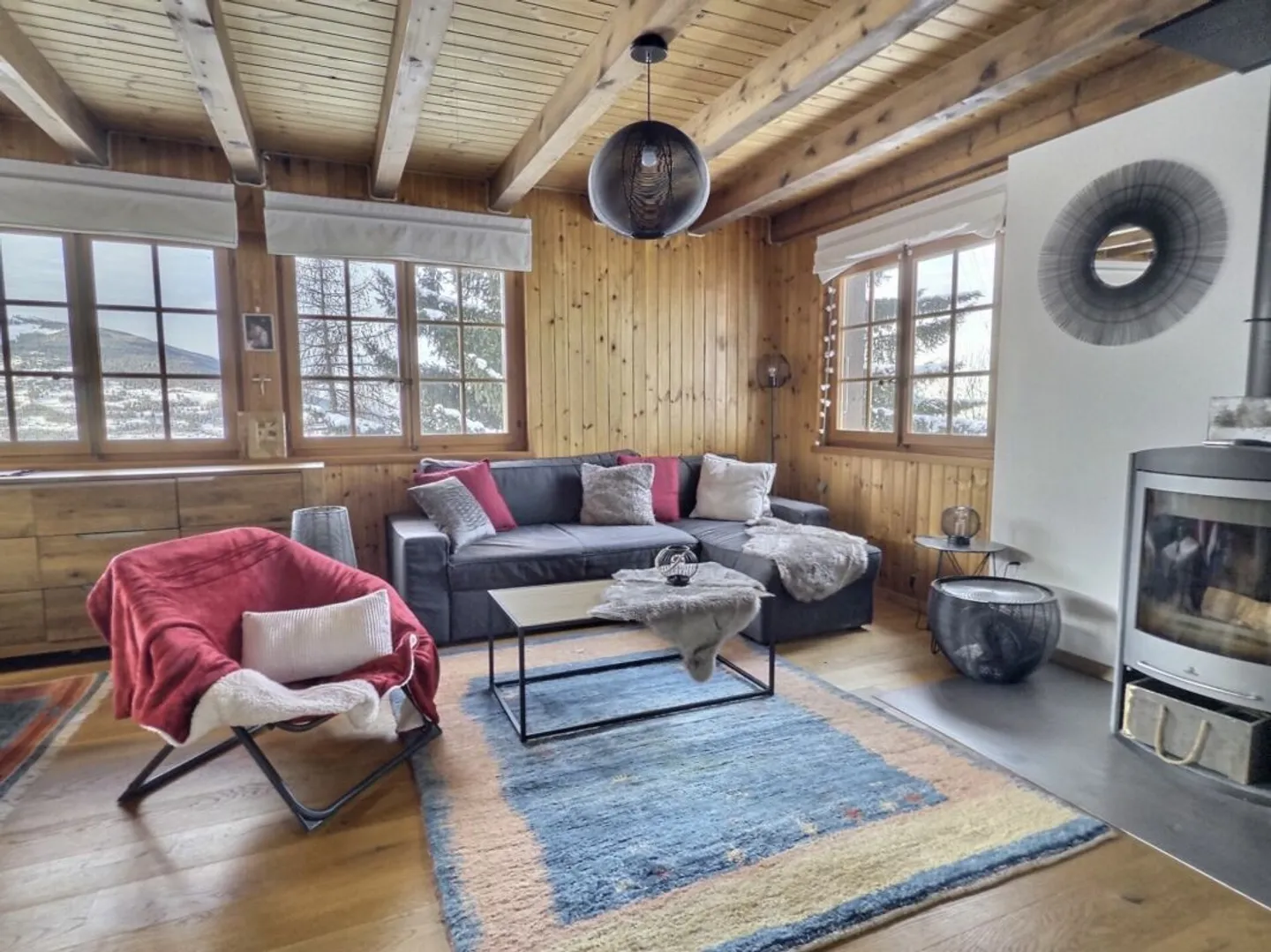 Chalet with charm for sale - Photo 2 of 11