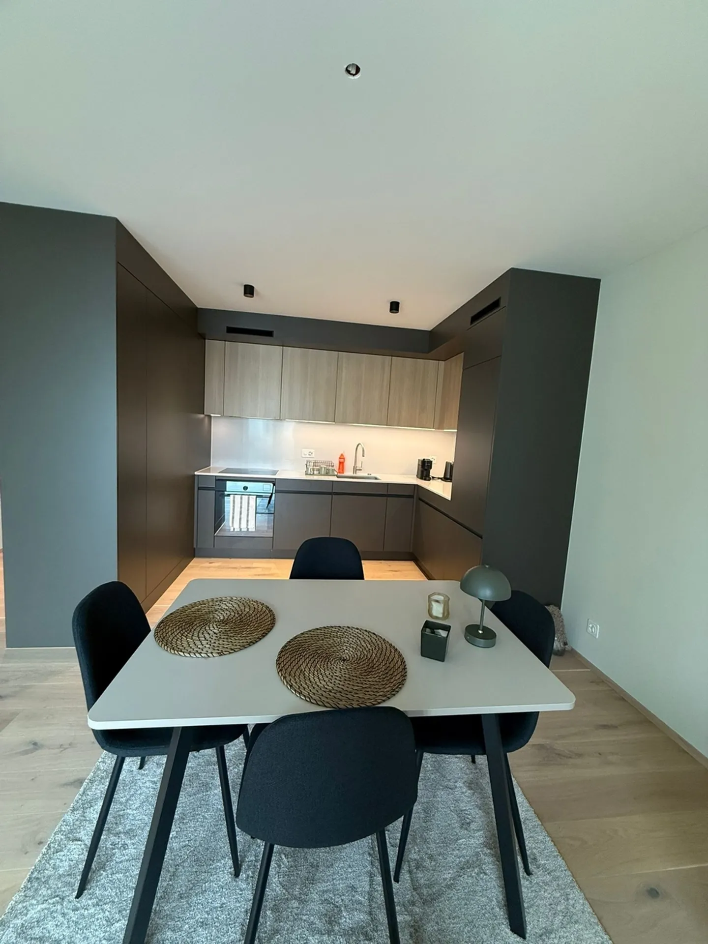 Moderno appartamento 2.5 stanze con balcone, Chur - Foto 4 di 11