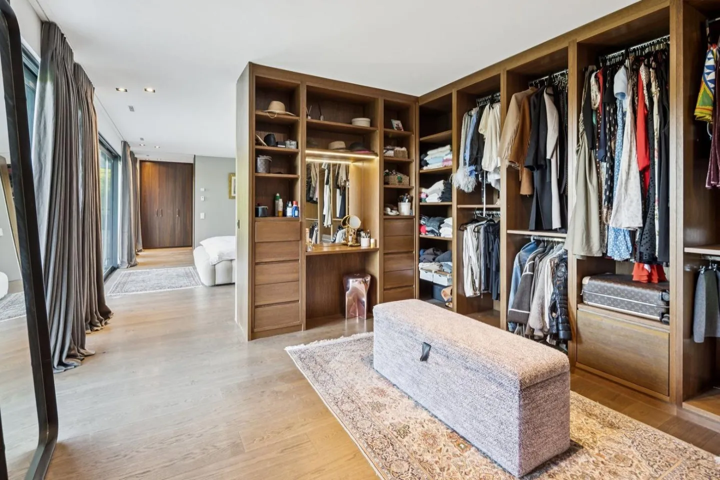 Proprietà Eccezionale con Architettura Contemporanea - Foto 7 di 13