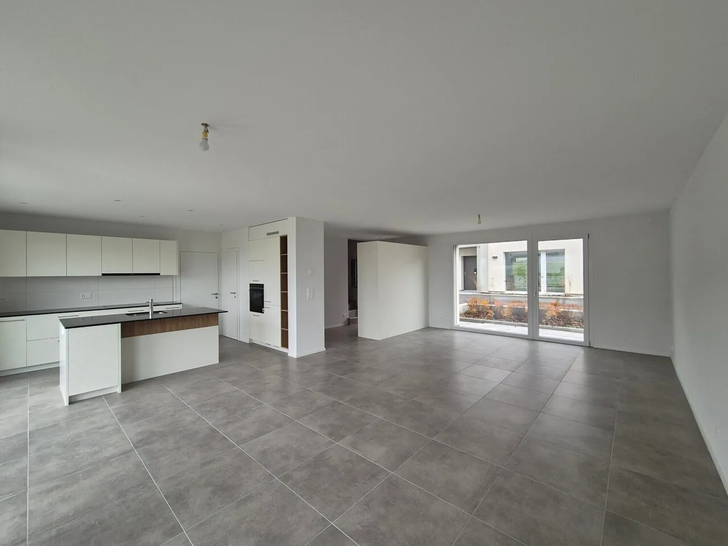 Nouvelle villa de 4,5 pièces à louer ! - Photo 4 sur 9