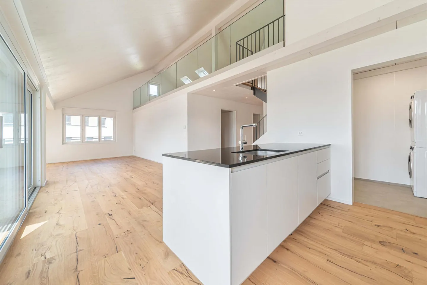 Modernes Apartment in ruhiger Lage - Foto 4 von 14