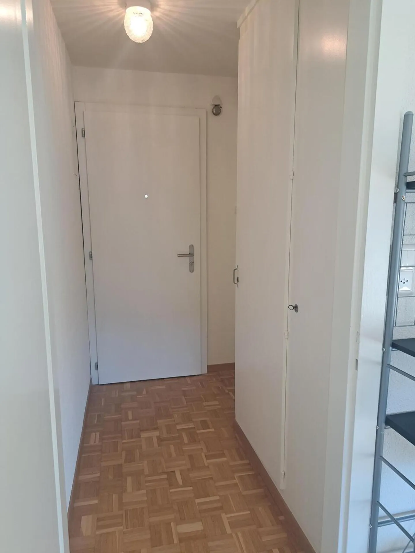 STUDIO de 20 m2 au 3ème étages avec ascenseur - Photo 4 sur 7