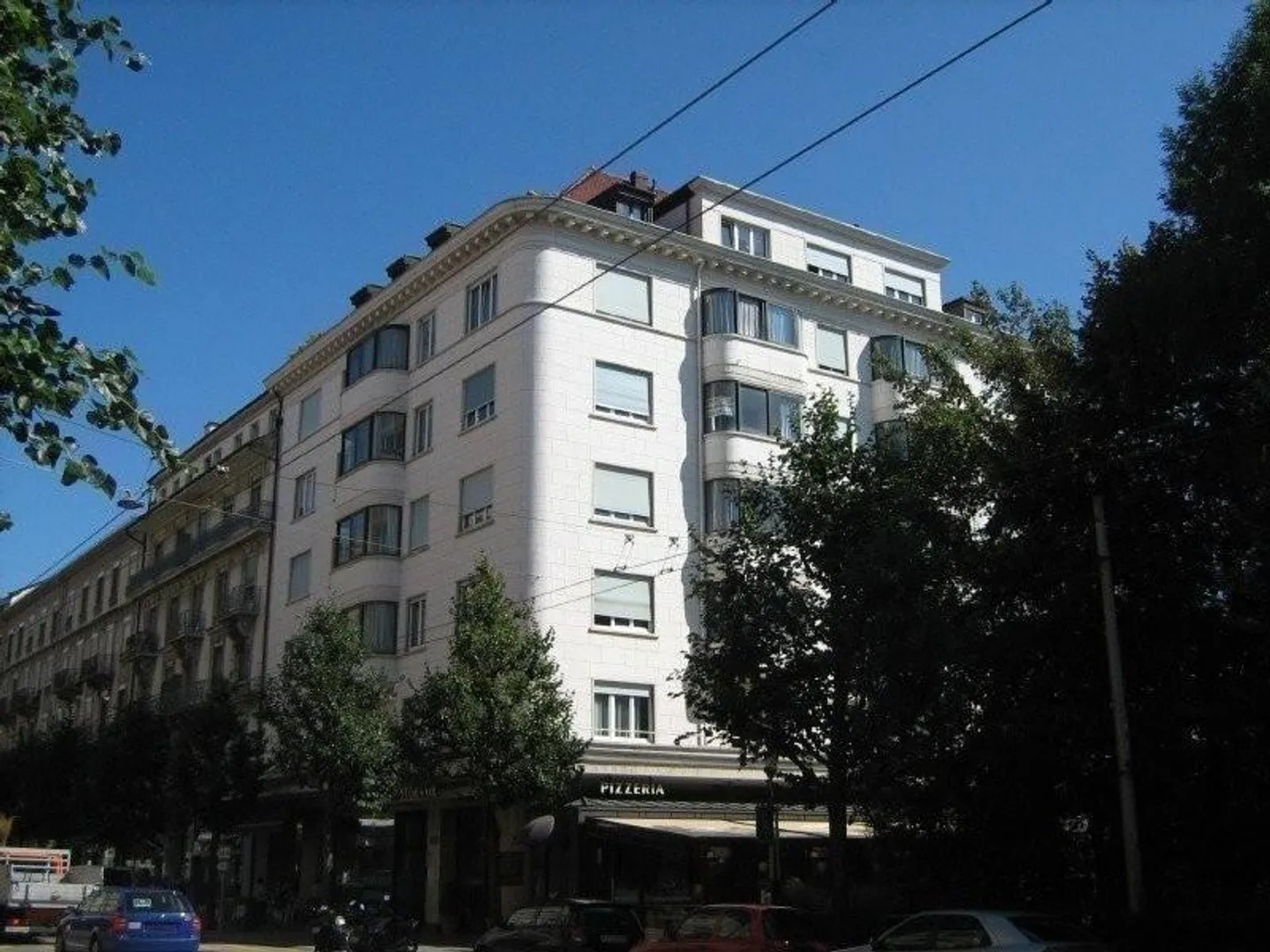 Ihr neues Zuhause erleichtert Ihre Reisen - Foto 1 von 12