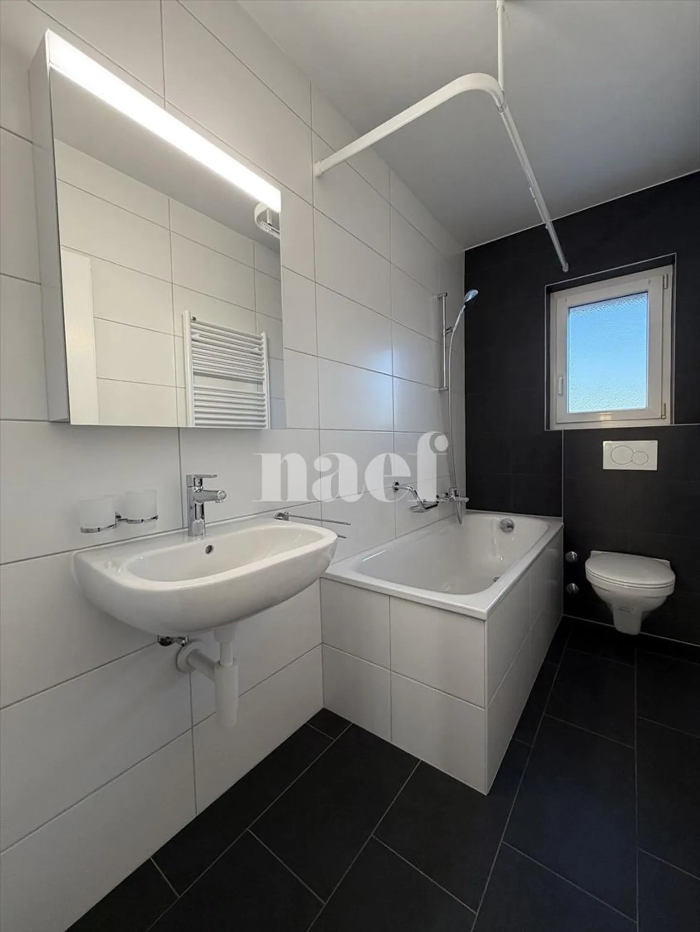 Appartement 4 pièces - Photo 6 sur 8