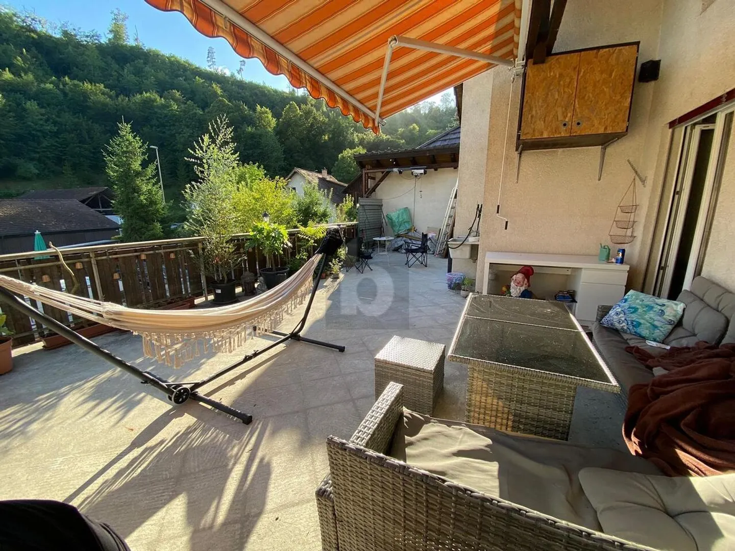 VIEL PLATZ ZUM WOHLFÜHLEN - Foto 1 von 6