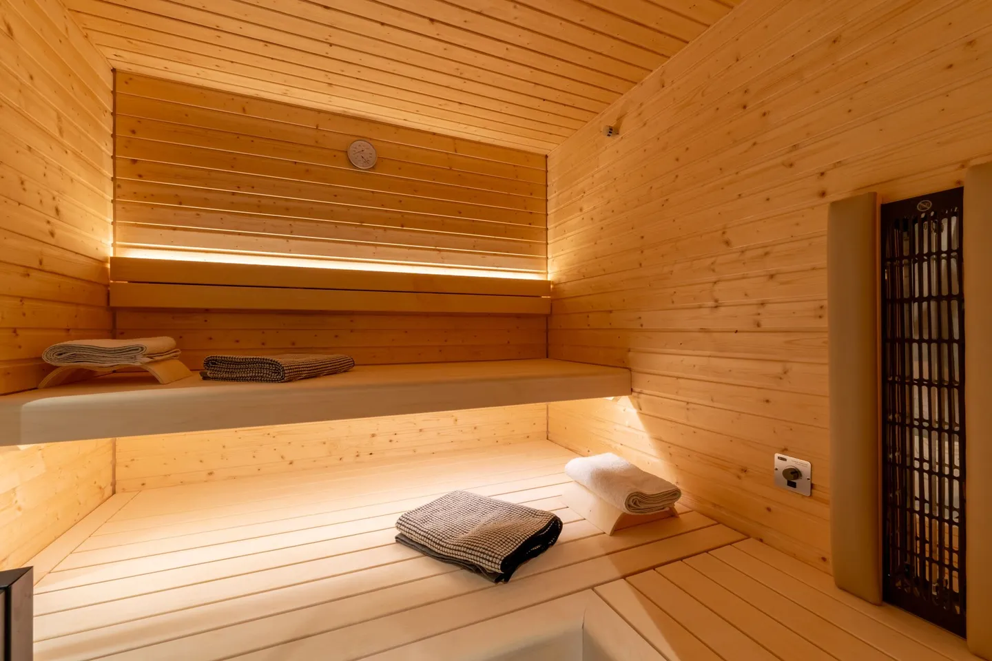 Living Dream - Exclusive 3½ Room Apartment in the Best Location in Bünzen! - Photo 10 of 17