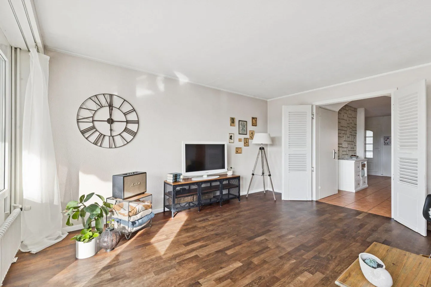 Single house for sale - Photo 2 of 8