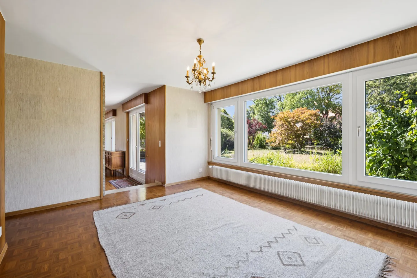 Maison avec 7,5 pièces sur 3 niveaux - Photo 3 sur 10