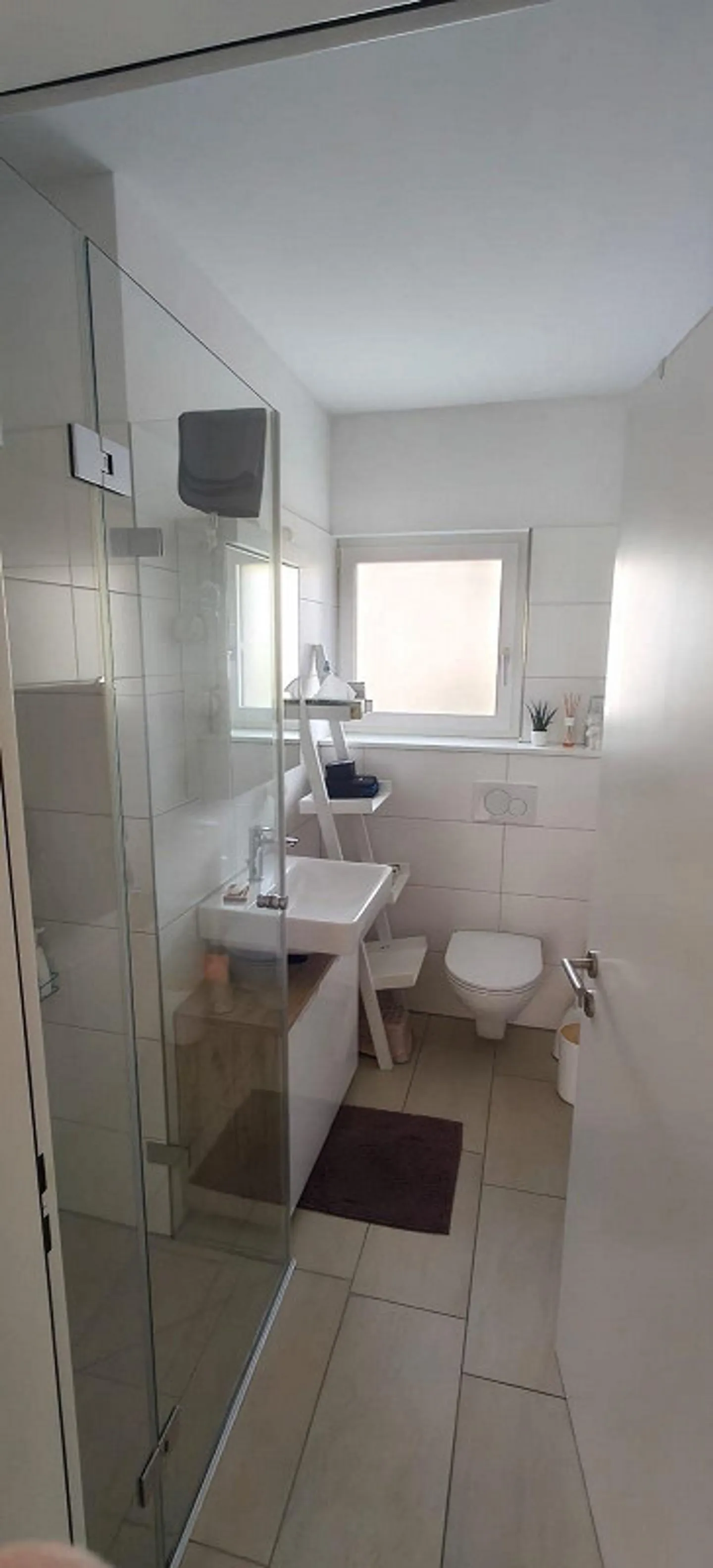 Appartement ensoleillé de 4,5 pièces au rez-de-chaussée - Photo 6 sur 12