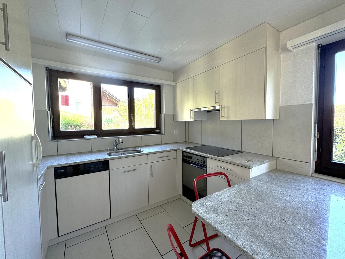 Charmante Maison Familiale avec Jardin - Photo 7 sur 11