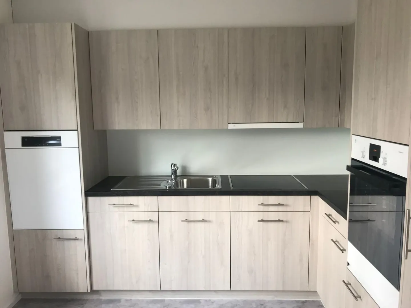Bel appartement de 4 pièces - Photo 1 sur 8