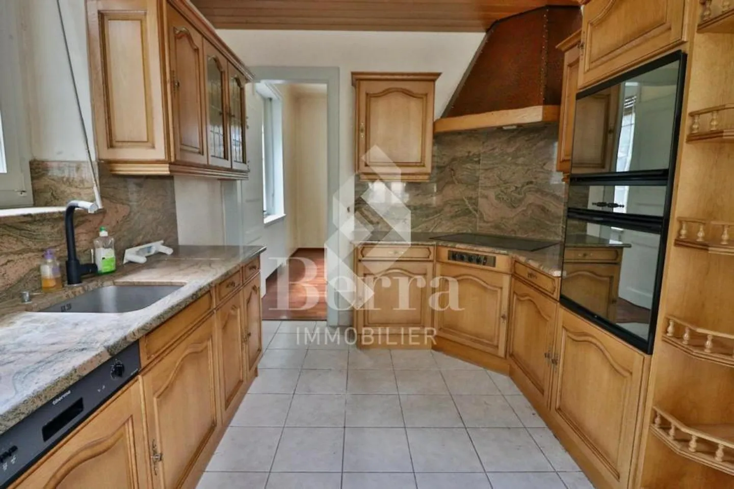 Herrenhaus mit 2 Apartments + Dachboden - Seltenes Angebot !!! - Foto 5 von 13