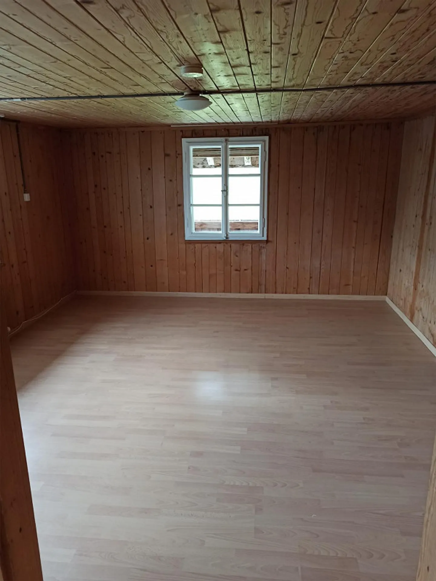 Single-family house in beautiful Muotathal - Photo 4 of 26