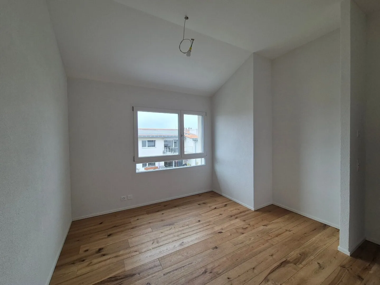 Nouvelle villa de 4,5 pièces à louer ! - Photo 8 sur 9