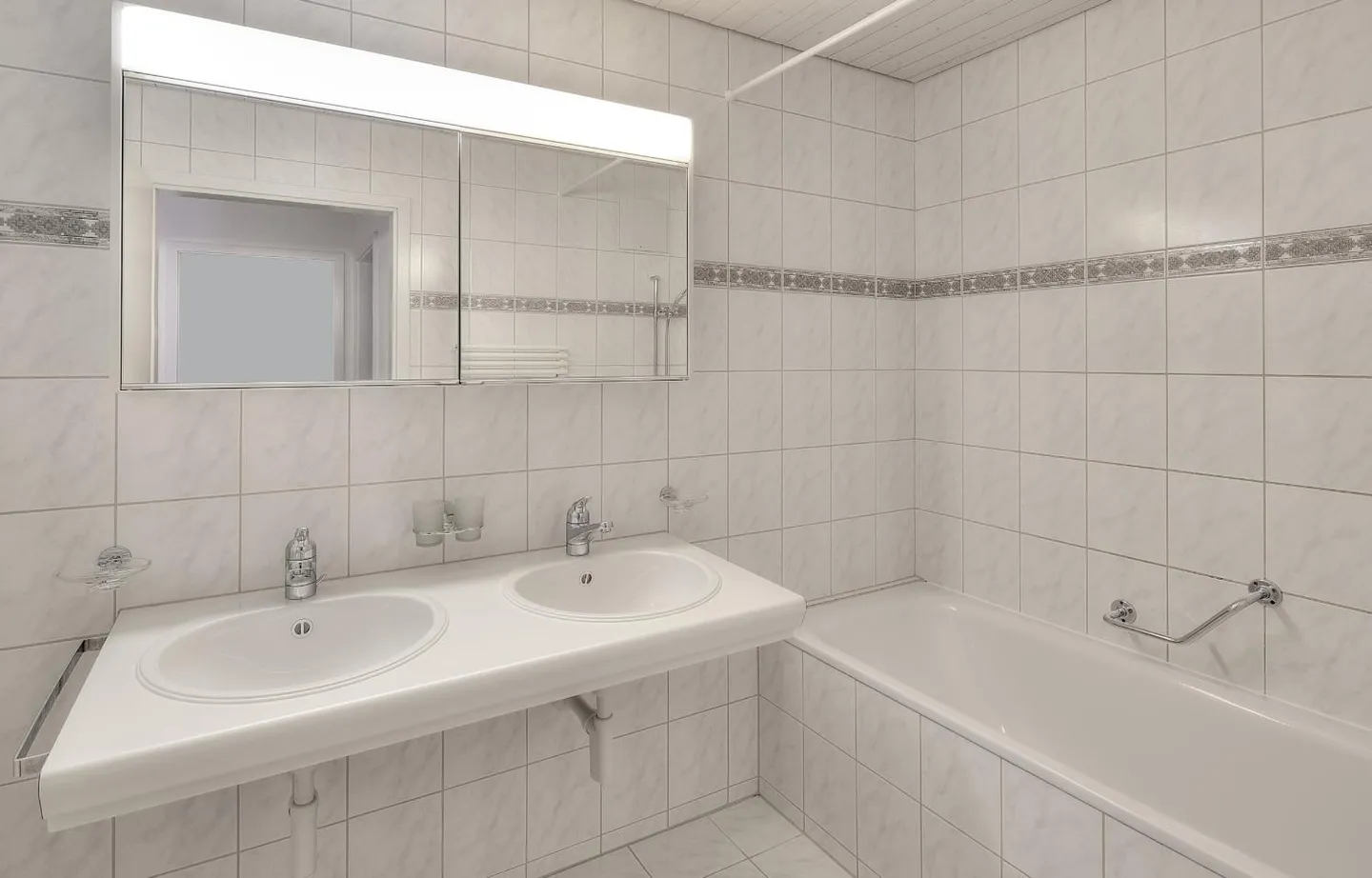 Beaucoup de mètres carrés pour se sentir bien ! - Photo 4 sur 7