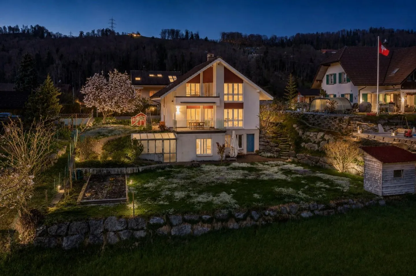 Maison spacieuse en zone calme - Photo 1 sur 12