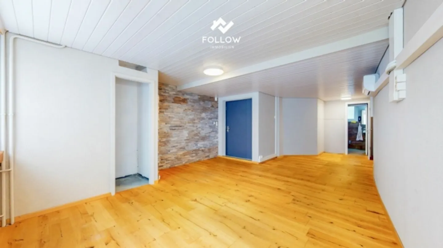 Versatile commercial space in the center of Lengnau - with flexible room concept - Photo 19 of 20