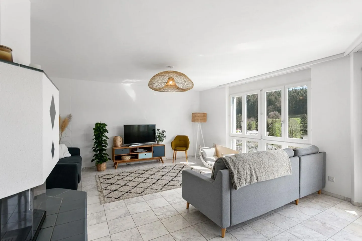 Maison spacieuse en zone calme - Photo 3 sur 12