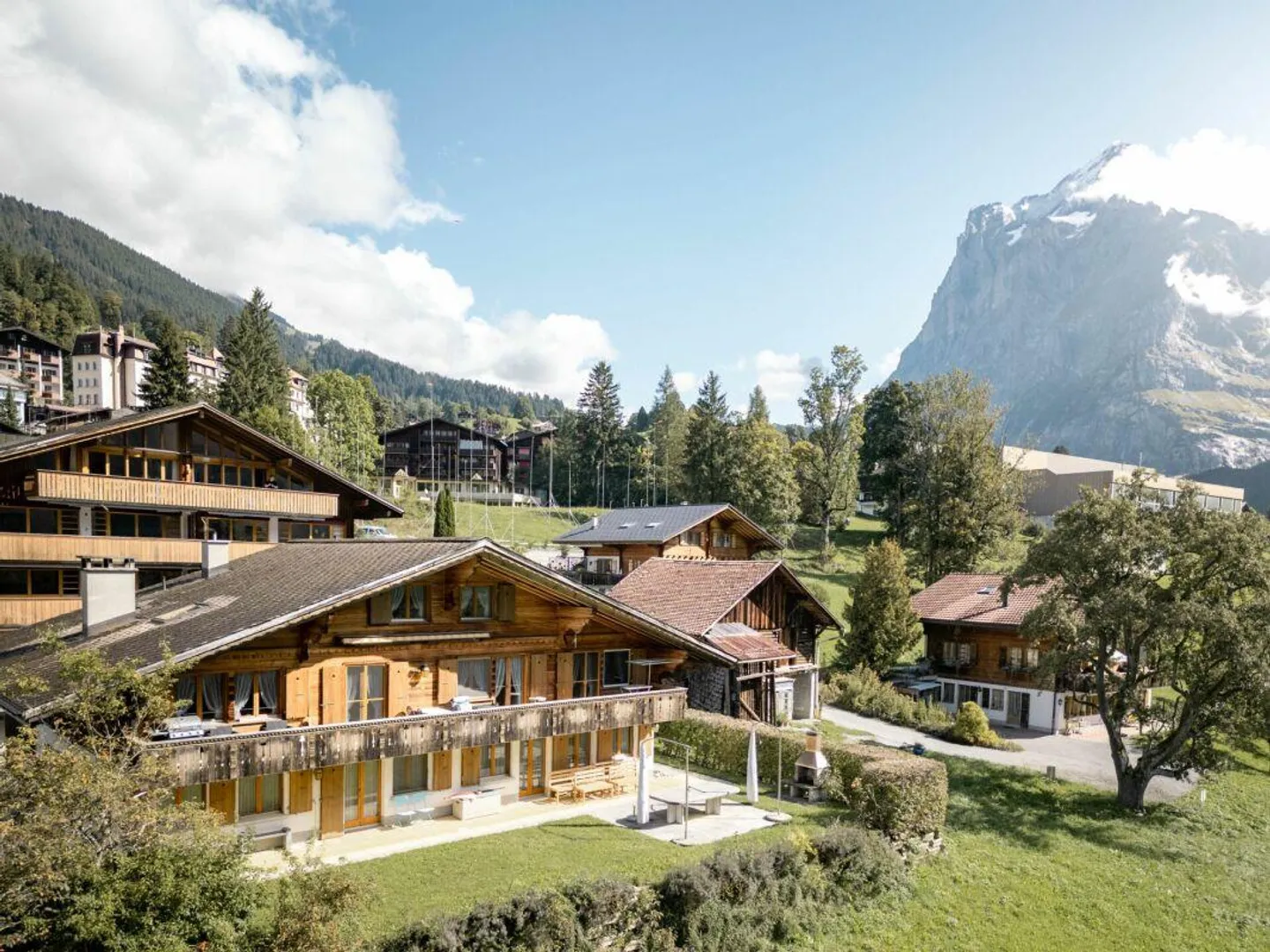 Spacious 5-Room Penthouse Apartment in Chalet Granit - Photo 21 of 23