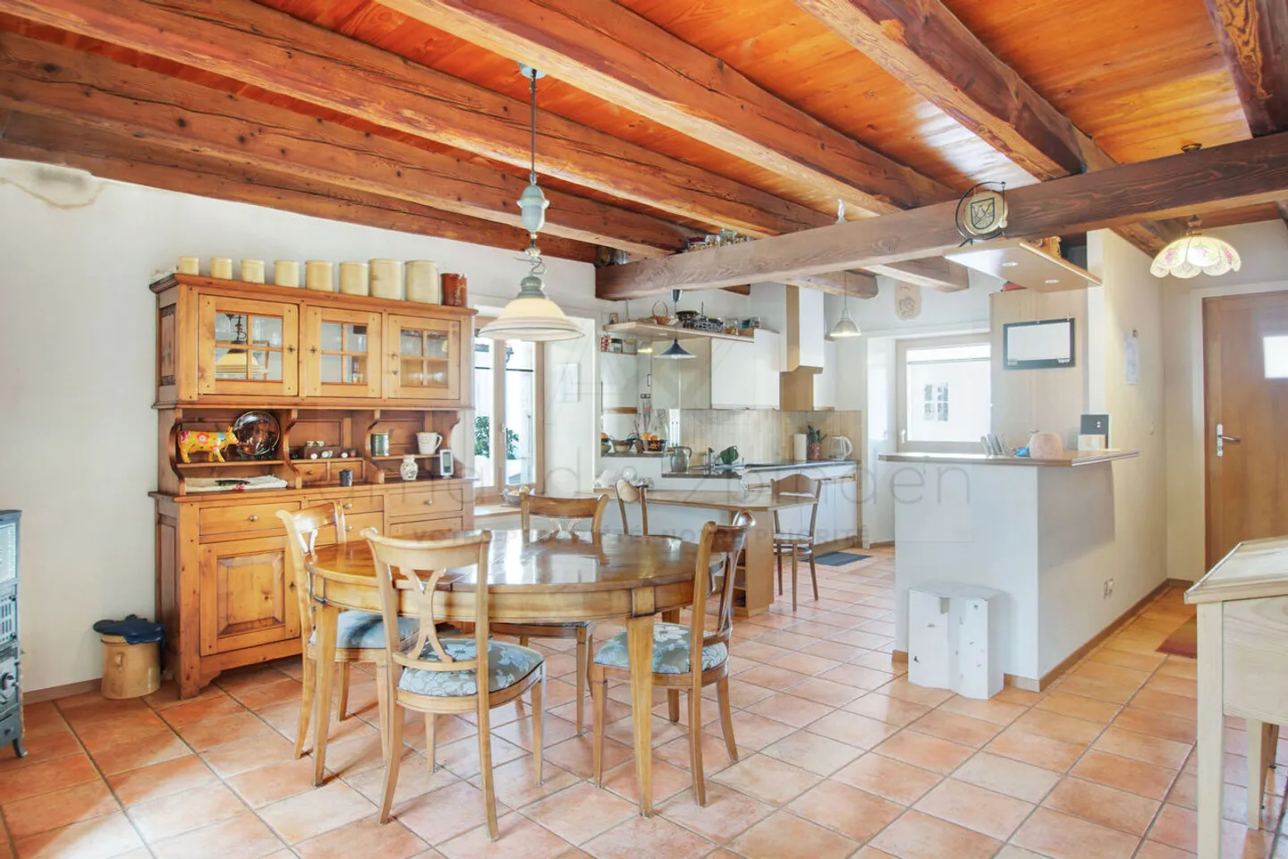 Casa singola in affitto - Foto 4 di 8