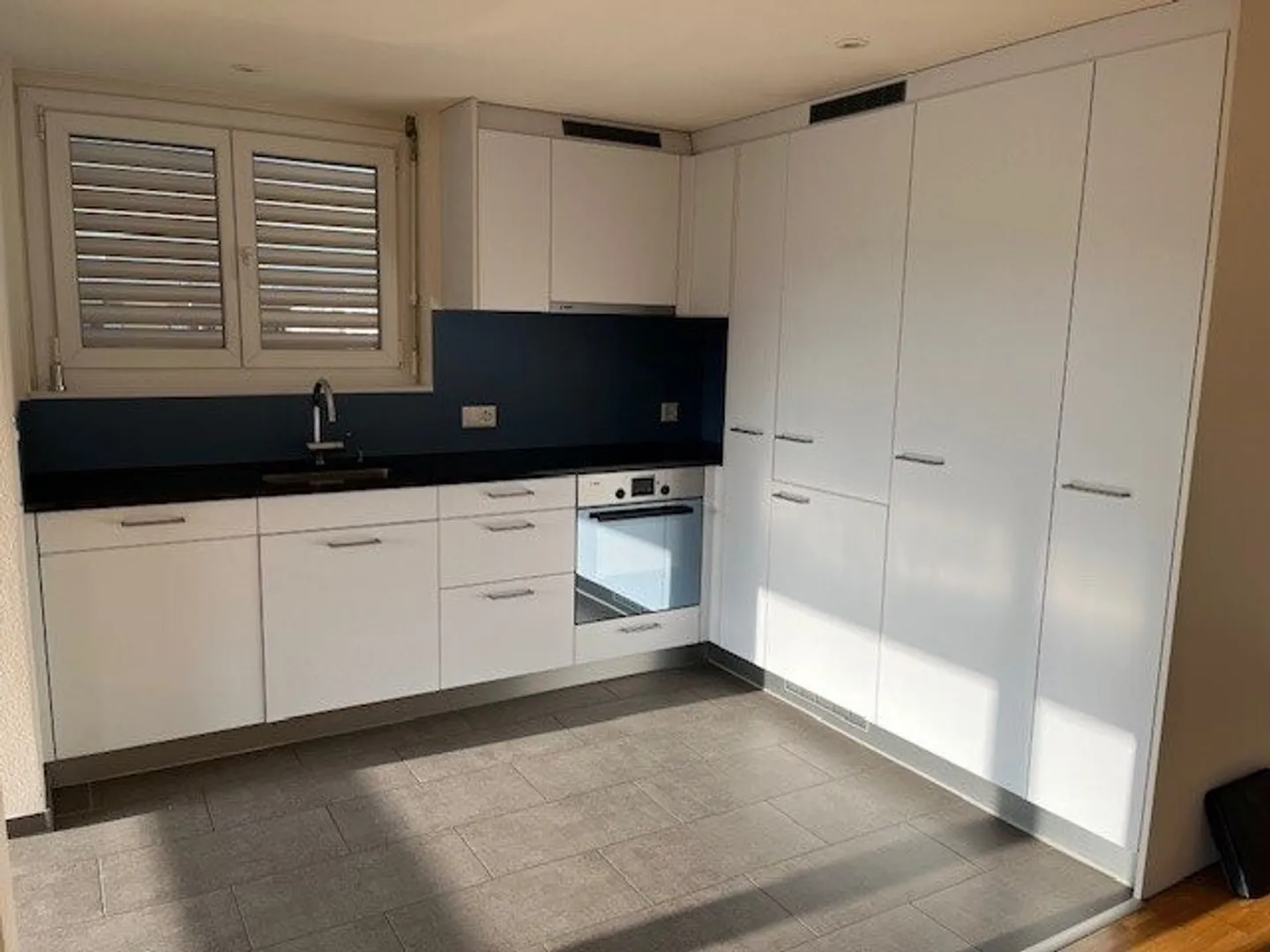 Accogliente appartamento di 3,5 locali con patio al piano terra - Foto 4 di 6