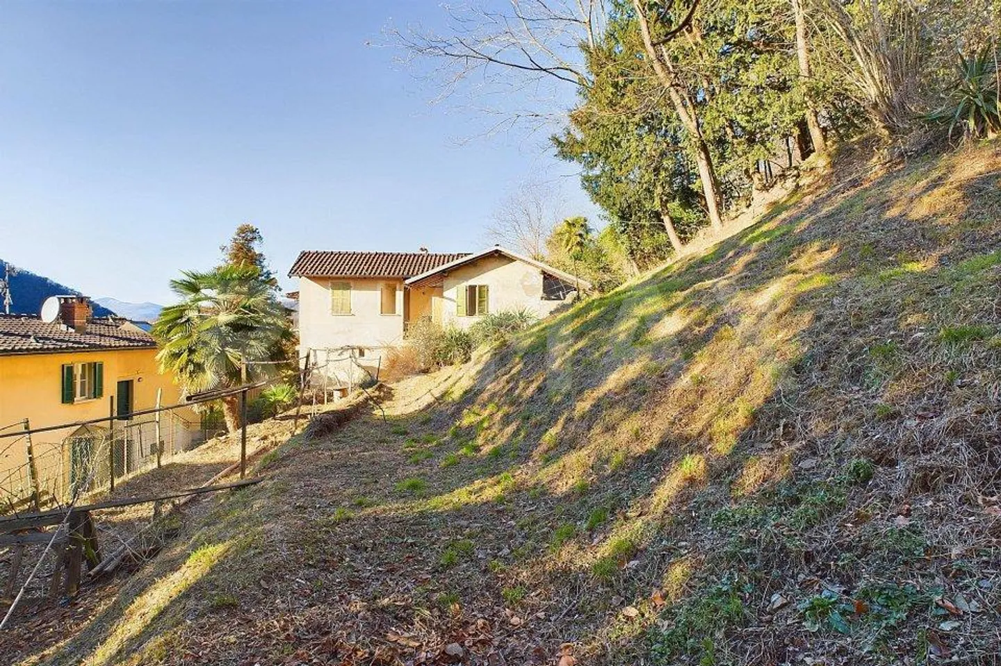 Casa Charmante con Potenziale di Sviluppo - Foto 1 di 13
