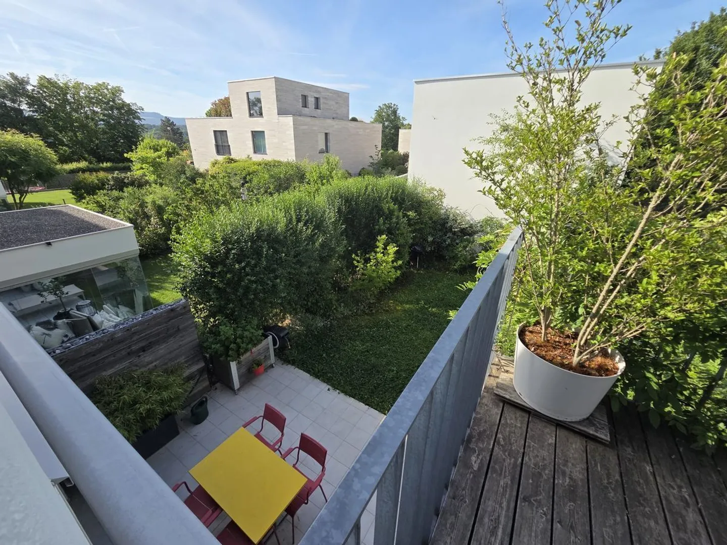 Stilvolles Einfamilienhaus in Binningen - Foto 3 von 12