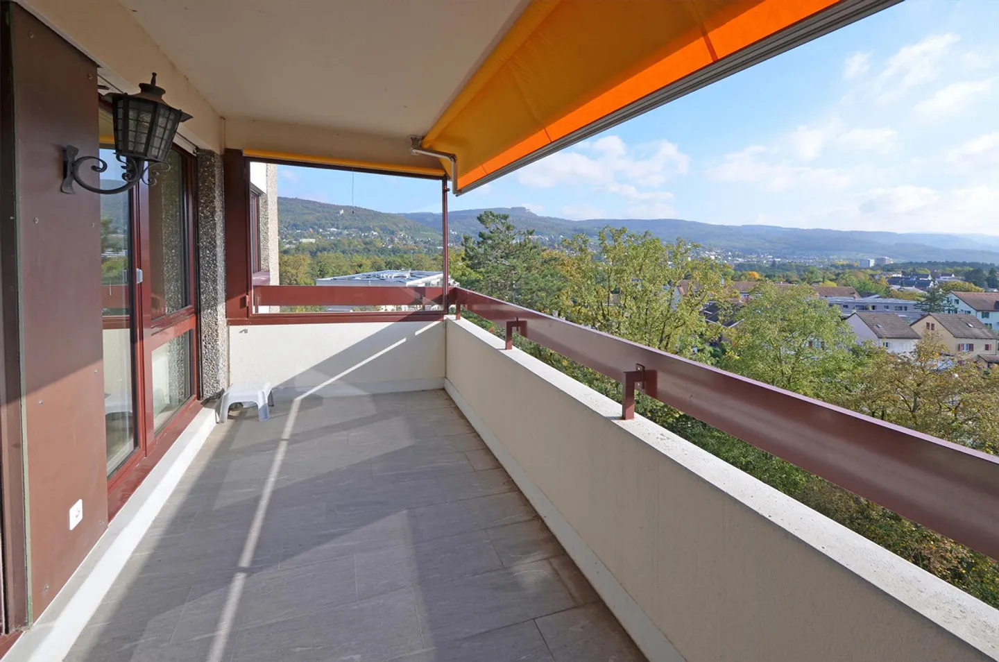 Generous Living with a View – 5-Room Apartment Above the Birstal - Photo 1 of 13