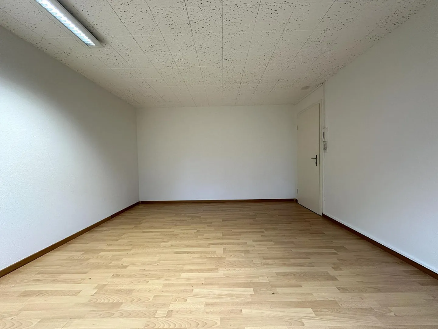 Ufficio/hobby affascinante in una proprietà ben tenuta ad Allschwil - Foto 4 di 7