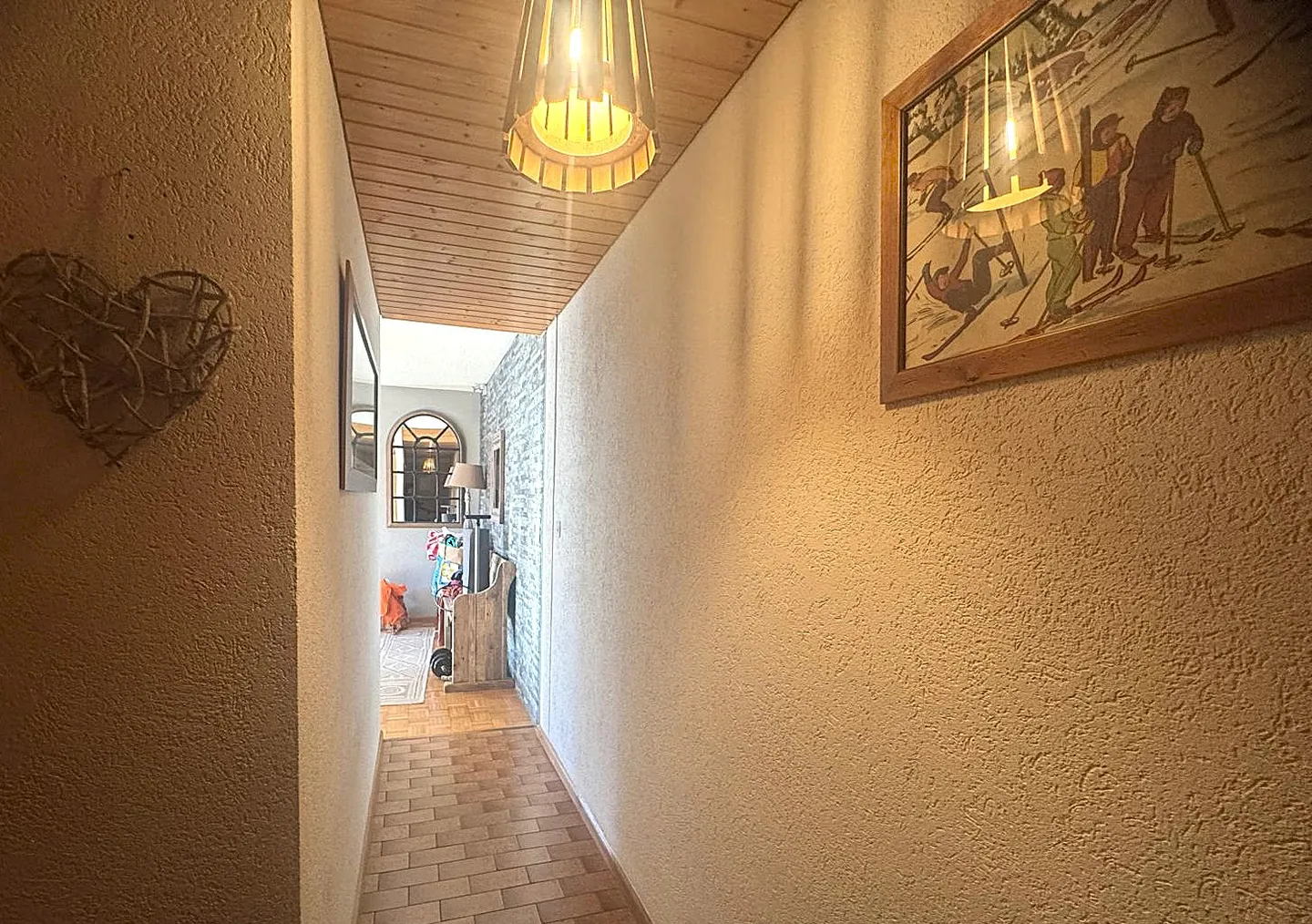 Charming 3.5 room apartment with 60m2 and breathtaking views! - Photo 9 of 11