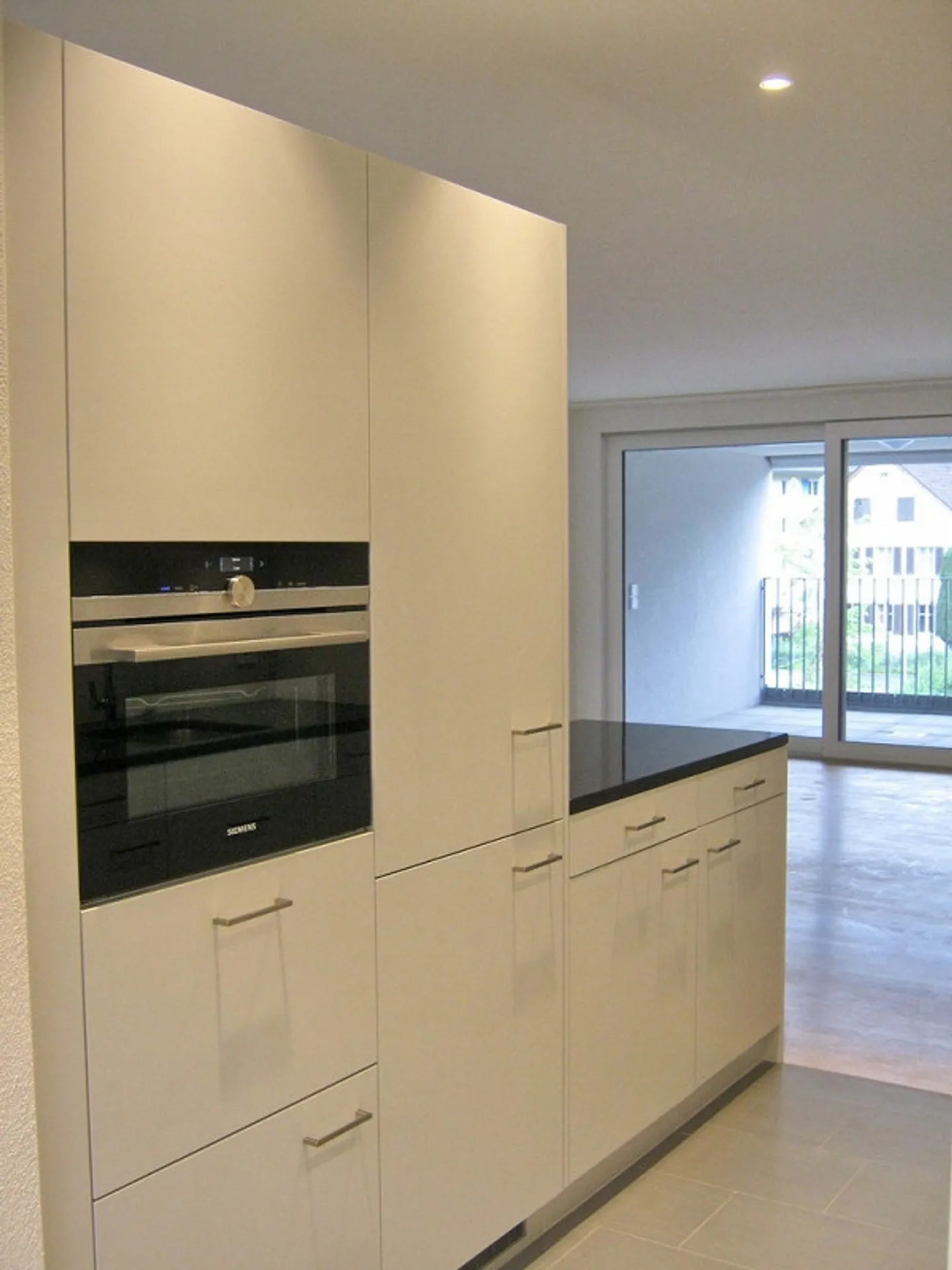 Appartement 2.5 pièces lumineux 1er étage - 1.10 - Photo 4 sur 18