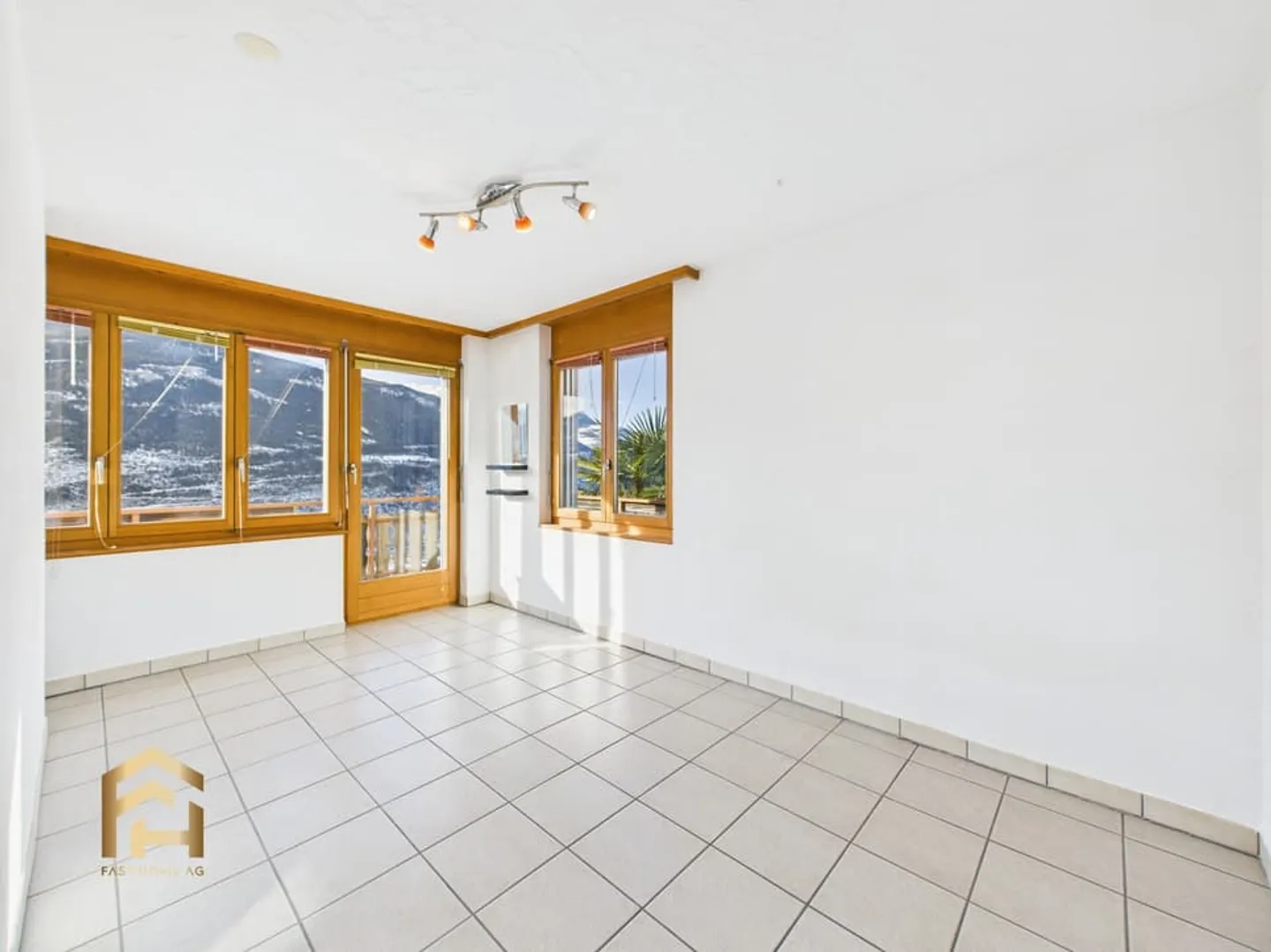 Tanto spazio, grandi vedute, molte opportunità - Vivere a Eggerberg - Foto 7 di 13