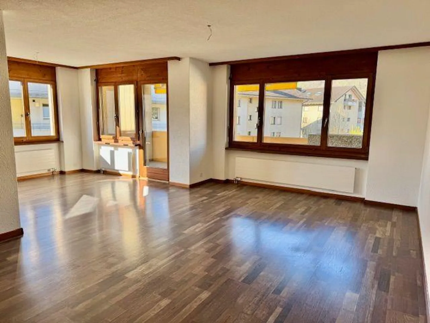 Appartamento di 4,5 locali in un bel quartiere residenziale - Foto 1 di 9