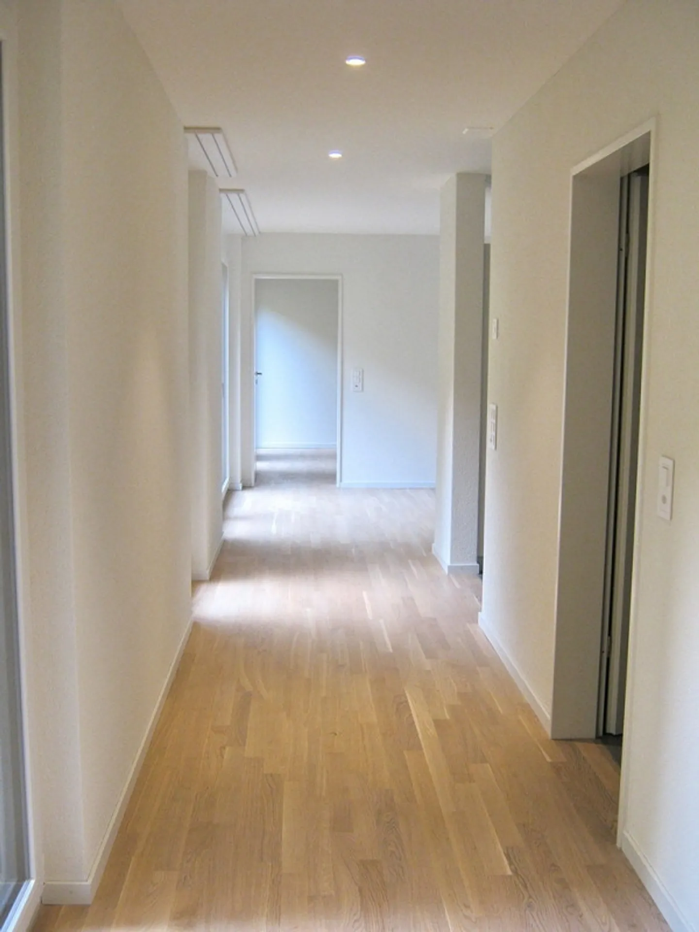 Appartement 2.5 pièces lumineux 1er étage - 1.10 - Photo 10 sur 18