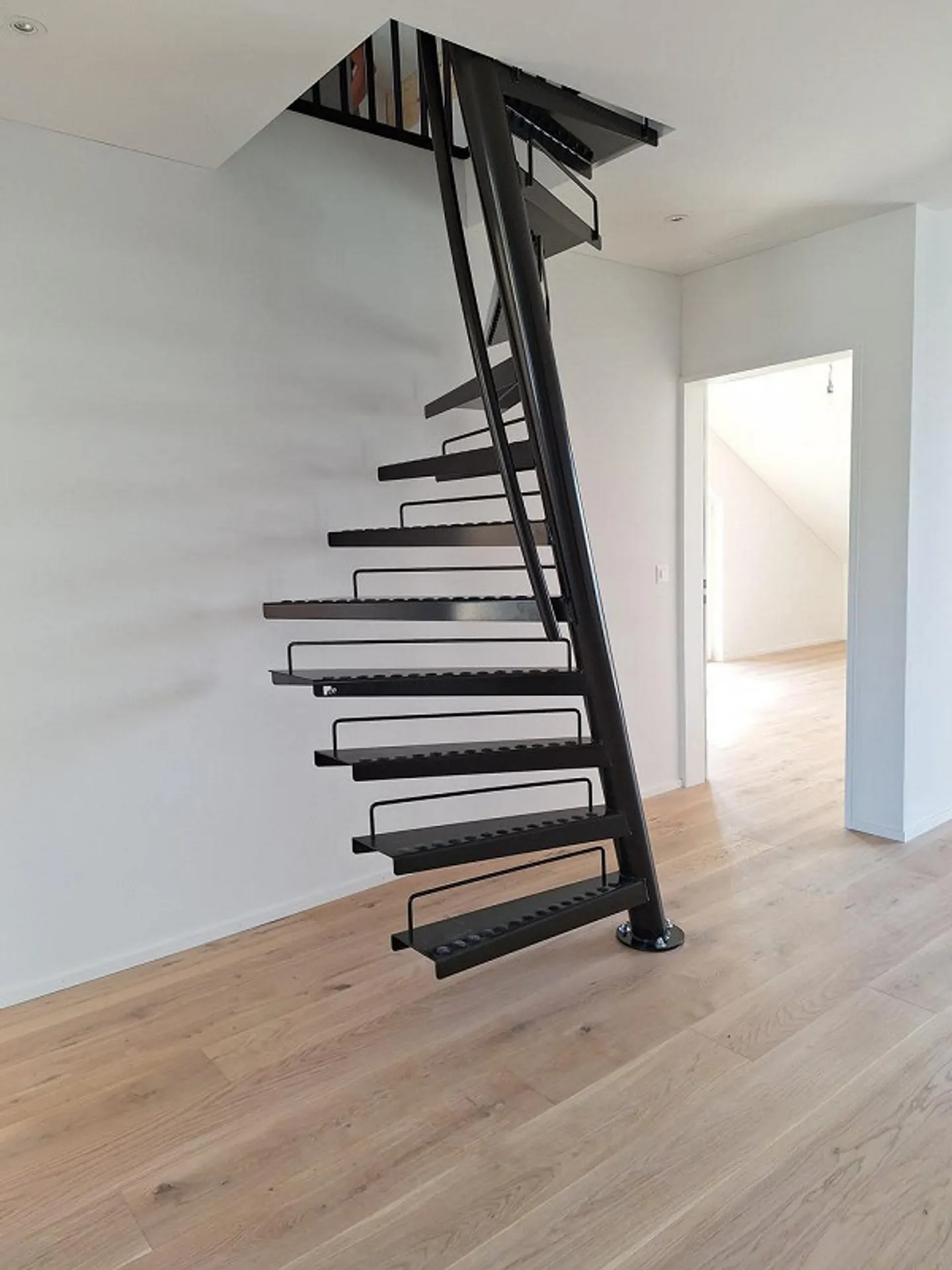 Location - Luxueux - Avantage Fiscal - 15 min de ZH - Photo 5 sur 11