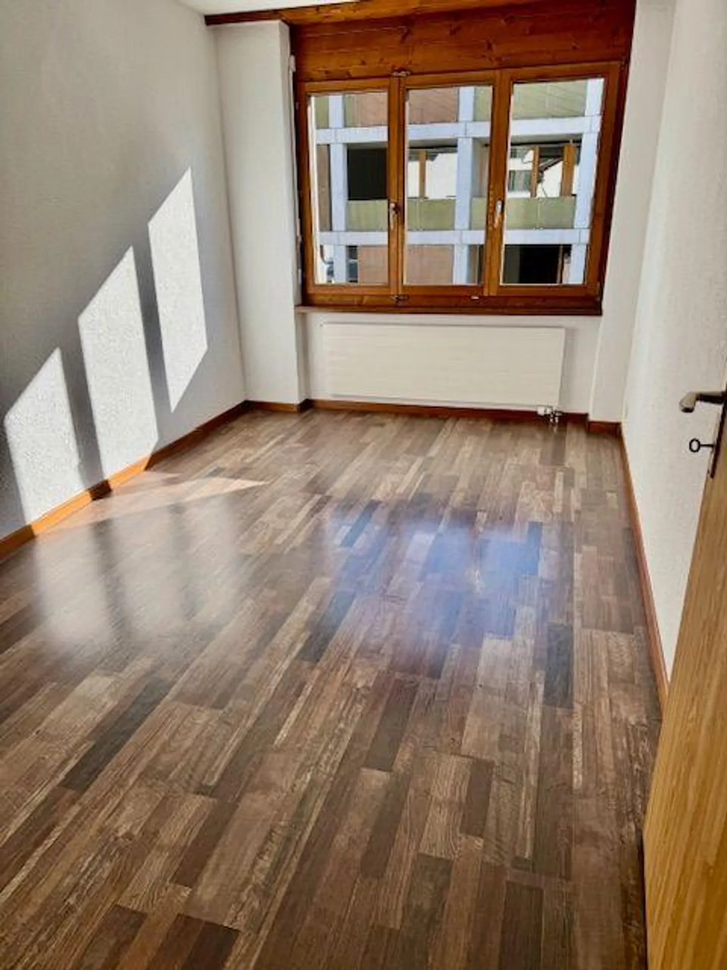 Appartamento di 4,5 locali in un bel quartiere residenziale - Foto 6 di 9