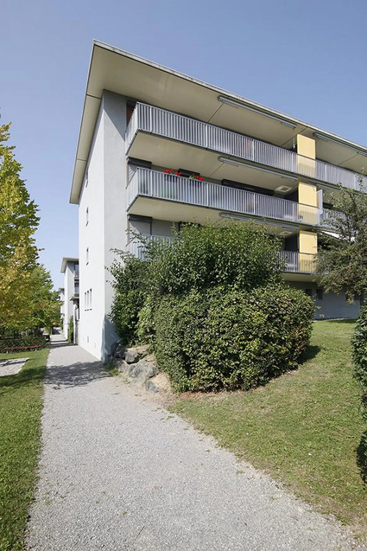 Office space for rent. - Photo 2 of 5