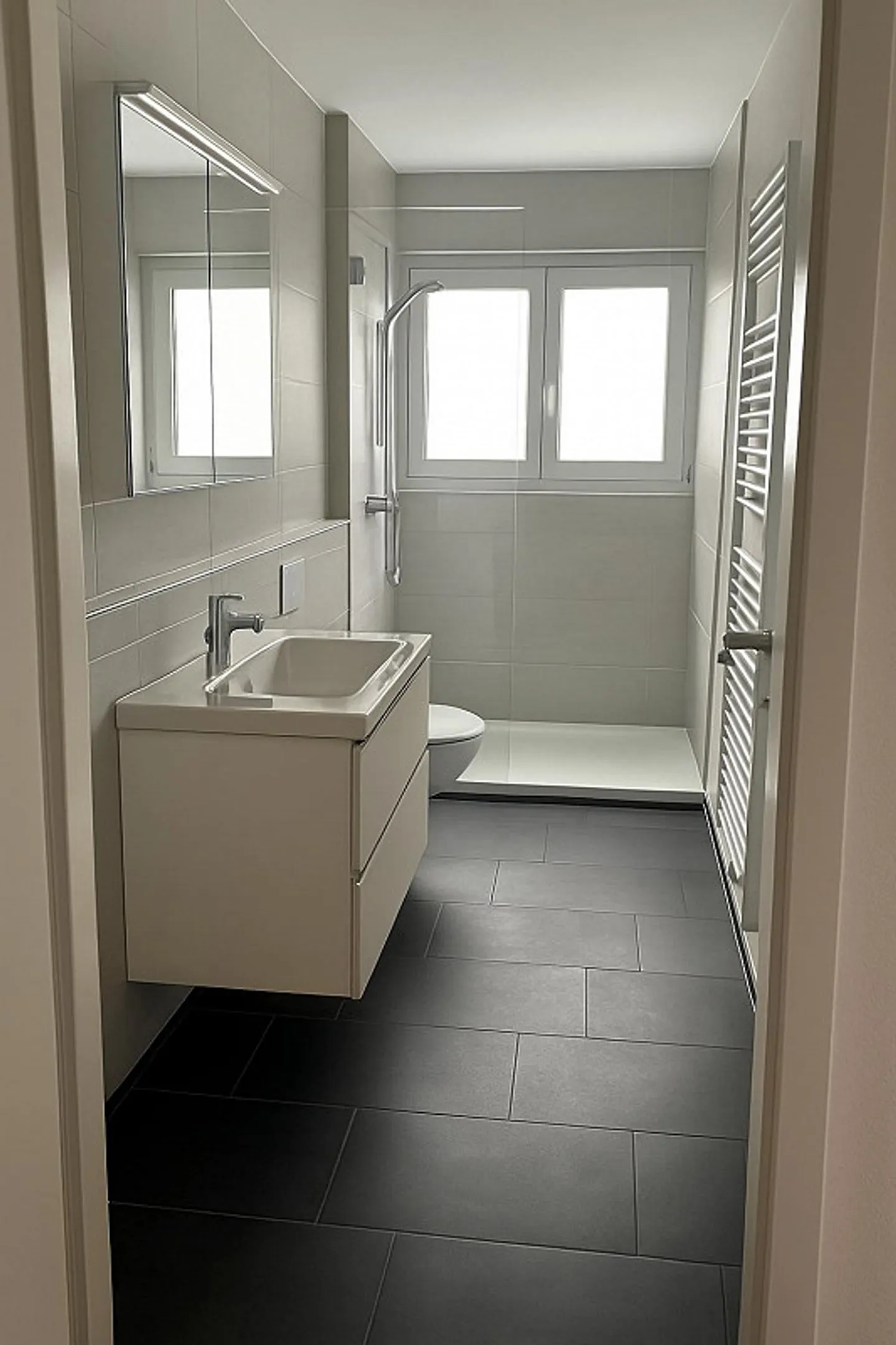 schöne, helle neu renovierte 3.5 Zimmer-Wohnung - Foto 8 von 8
