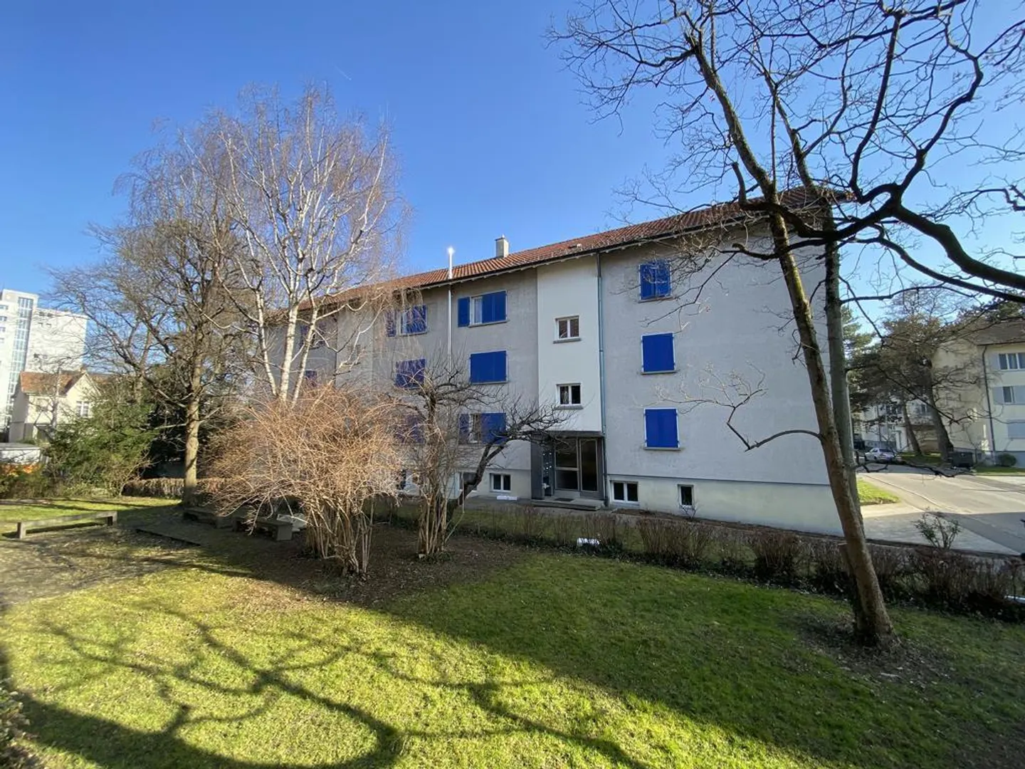VIVERE NEL CUORE DI ALLSCHWIL! - Foto 1 di 7