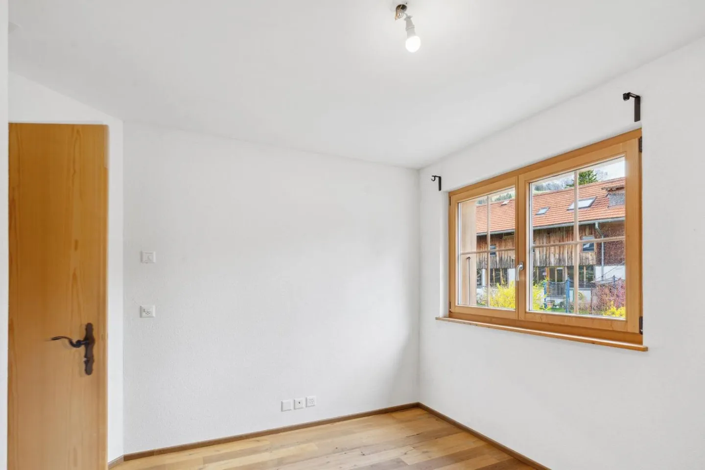 Charmante Wohnung in Château-d'OEx mit gutem Mietrendite - Foto 8 von 11