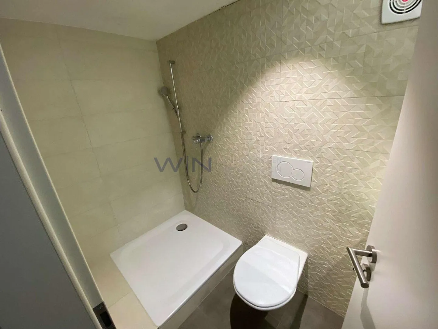 Opportunità centrale disponibile immediatamente - Foto 5 di 5