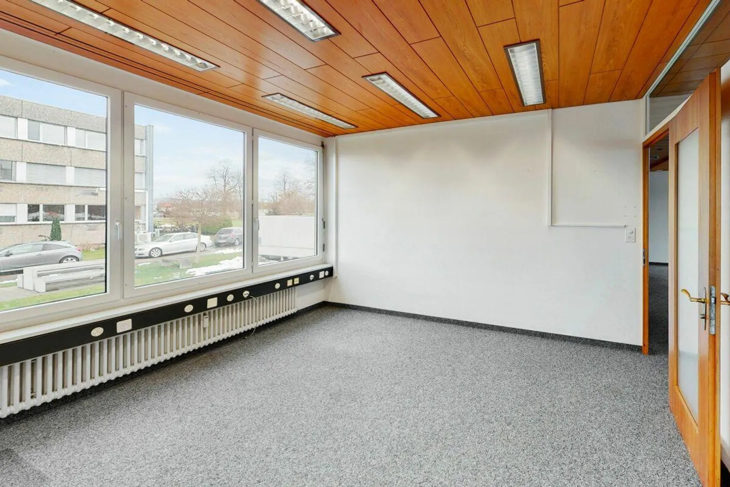 Spazio ufficio e commerciale climatizzato - Foto 4 di 9