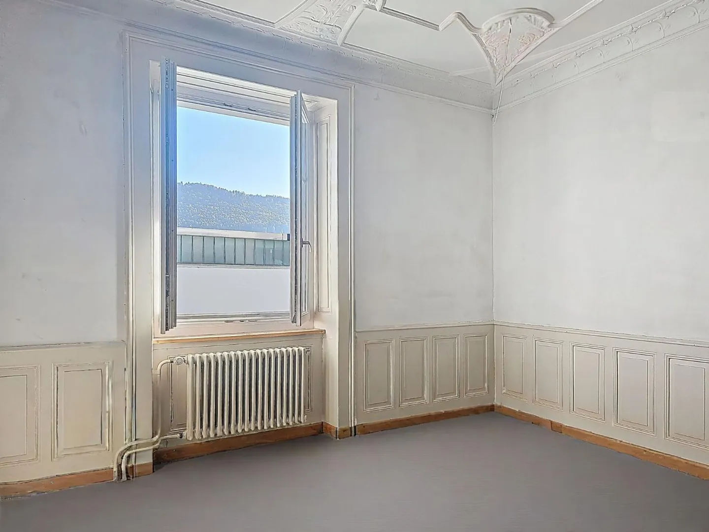 Appartement Charmant avec Grande Terrasse - Photo 2 sur 13