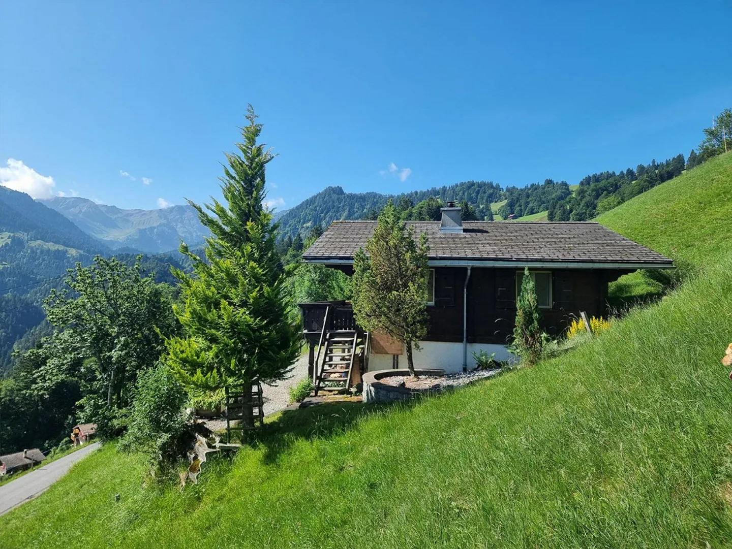Freistehendes Ferienhaus mit toller Aussicht - Foto 3 von 26